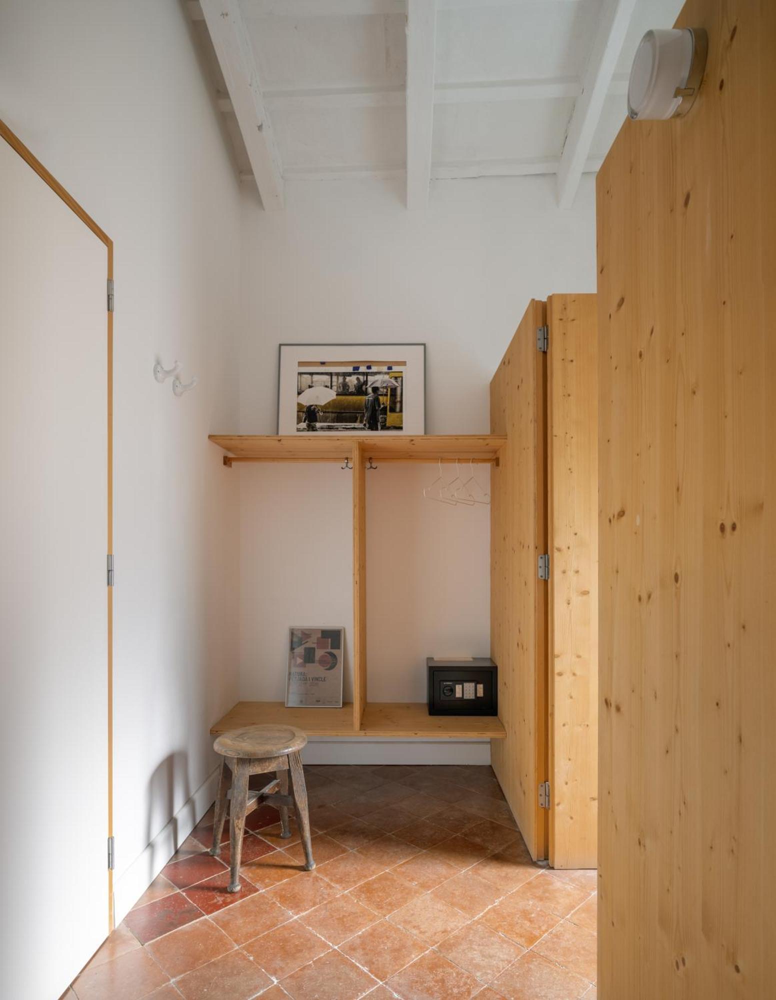 Hotel Hevresac Singular & Small ماهون الغرفة الصورة
