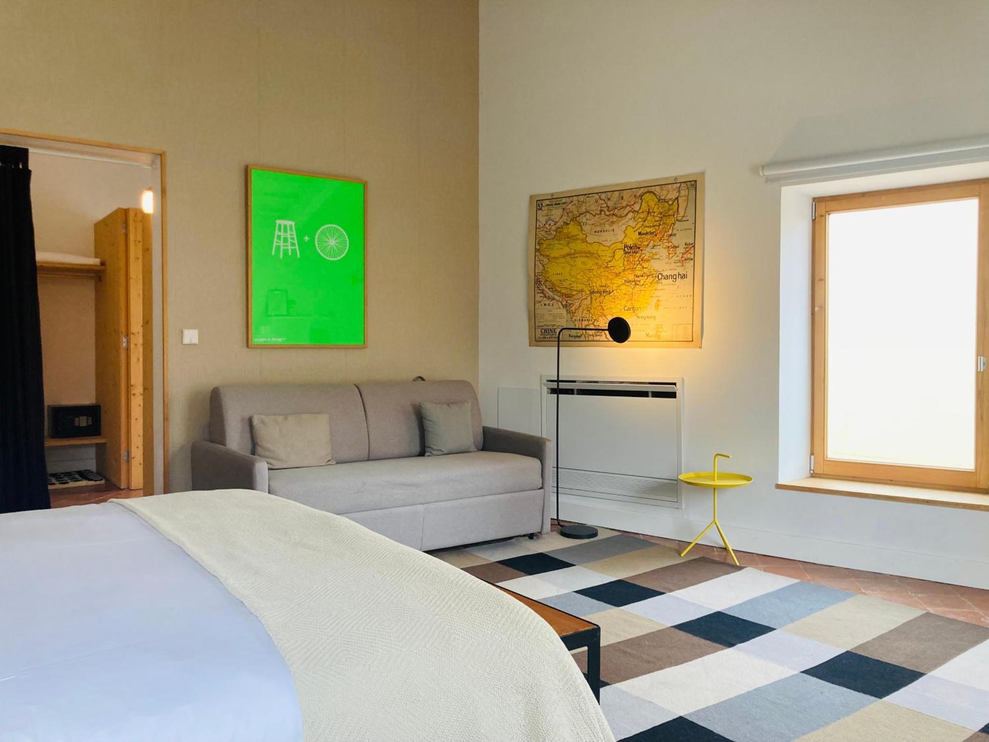 Hotel Hevresac Singular & Small ماهون الغرفة الصورة